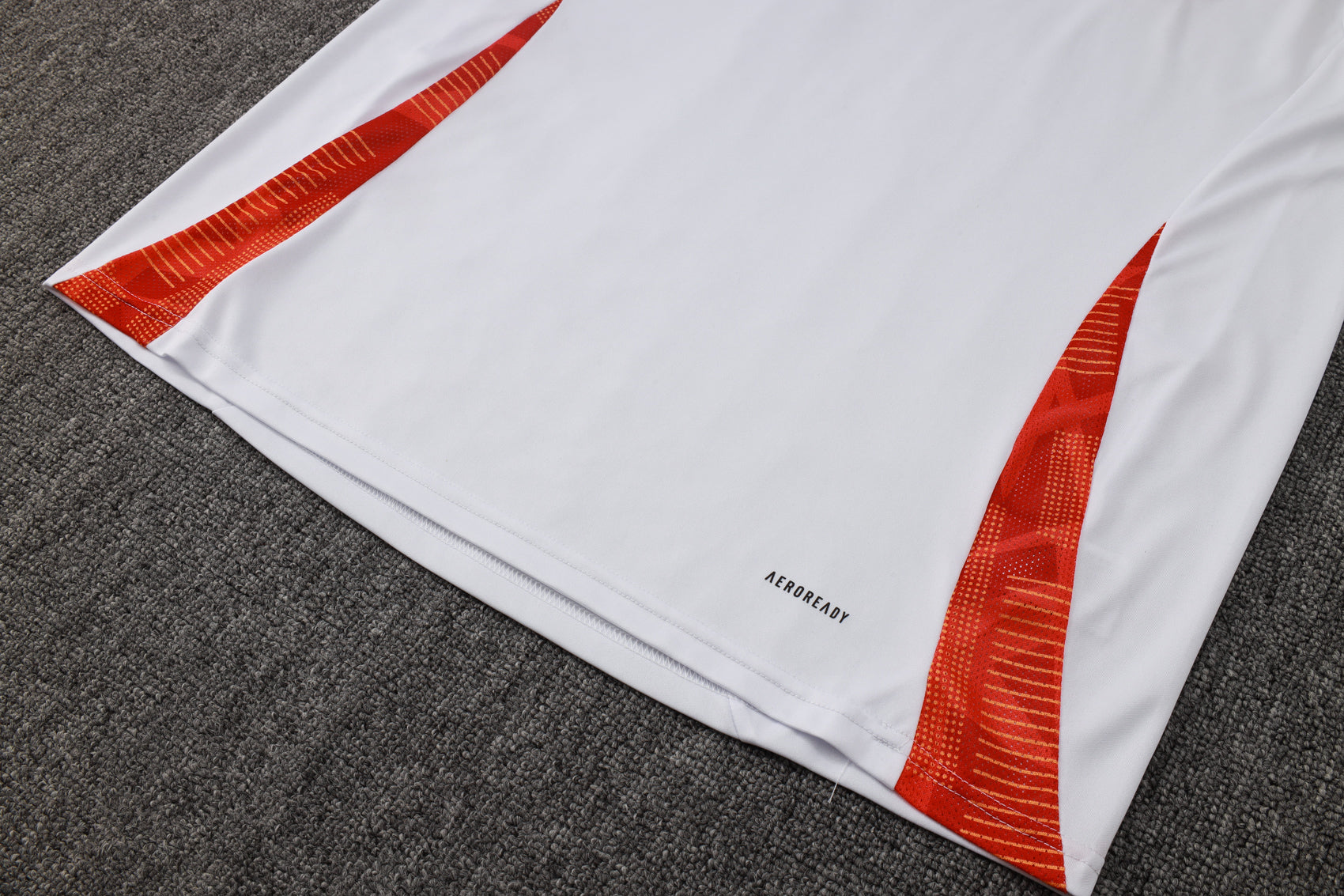 KIT DE TREINO CAMISETA INTERNACIONAL WHITE 25/26