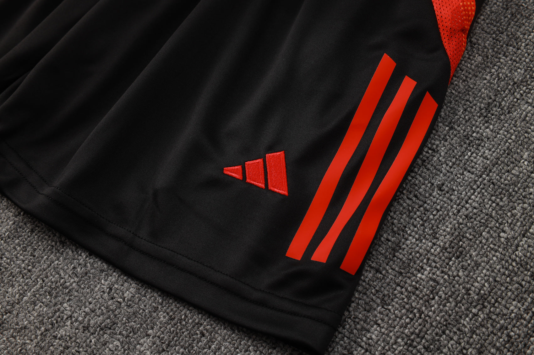 KIT DE TREINO CAMISETA INTERNACIONAL BLACK 25/26
