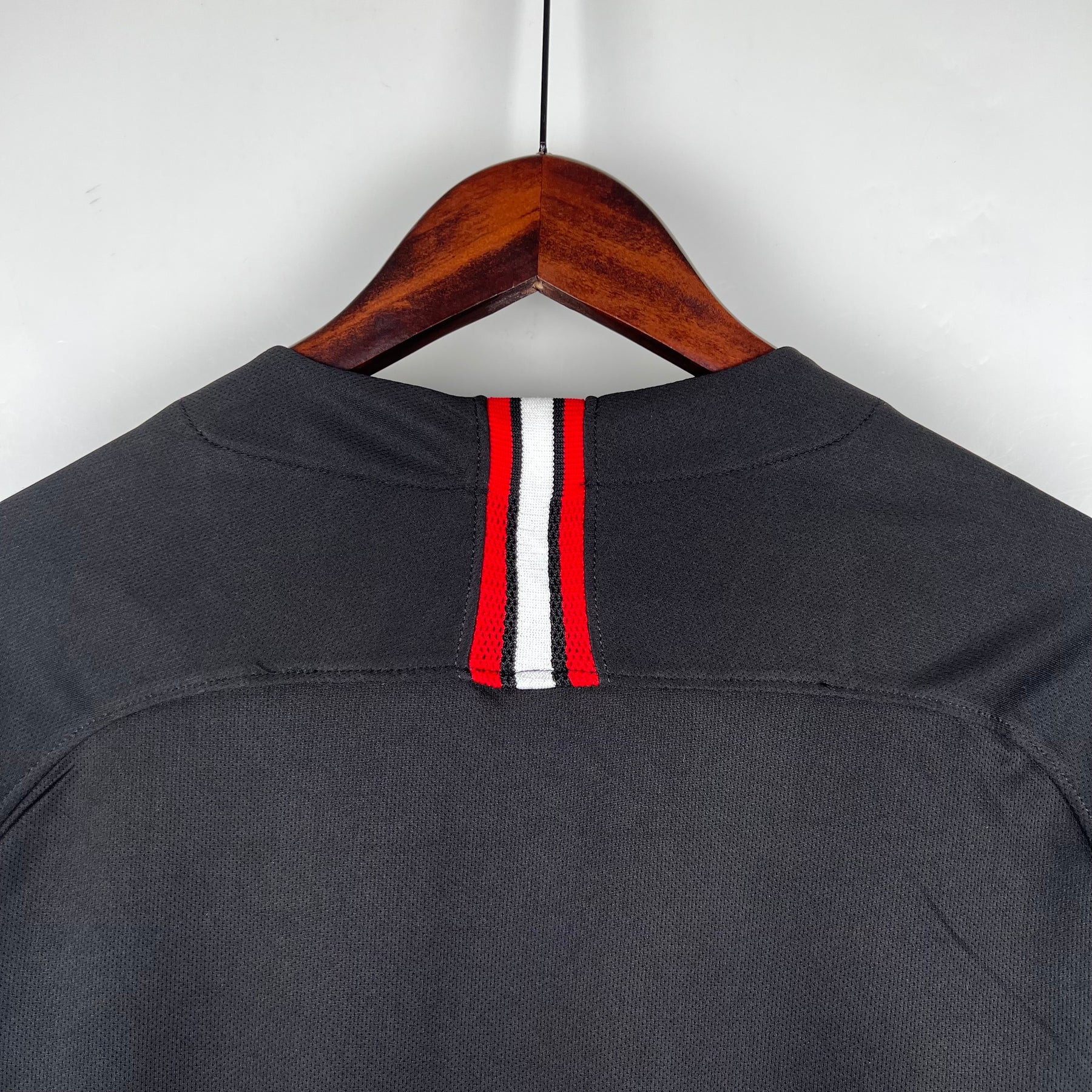 CAMISA PSG RETRÔ BLACK 18/19