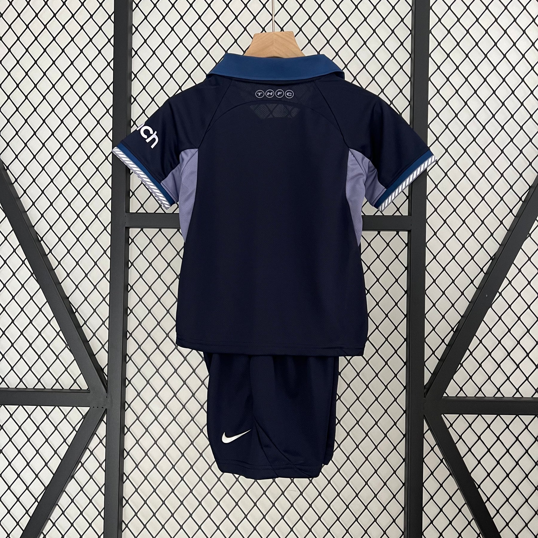 KIT-INFANTIL TOTTENHAM AWAY 23/24
