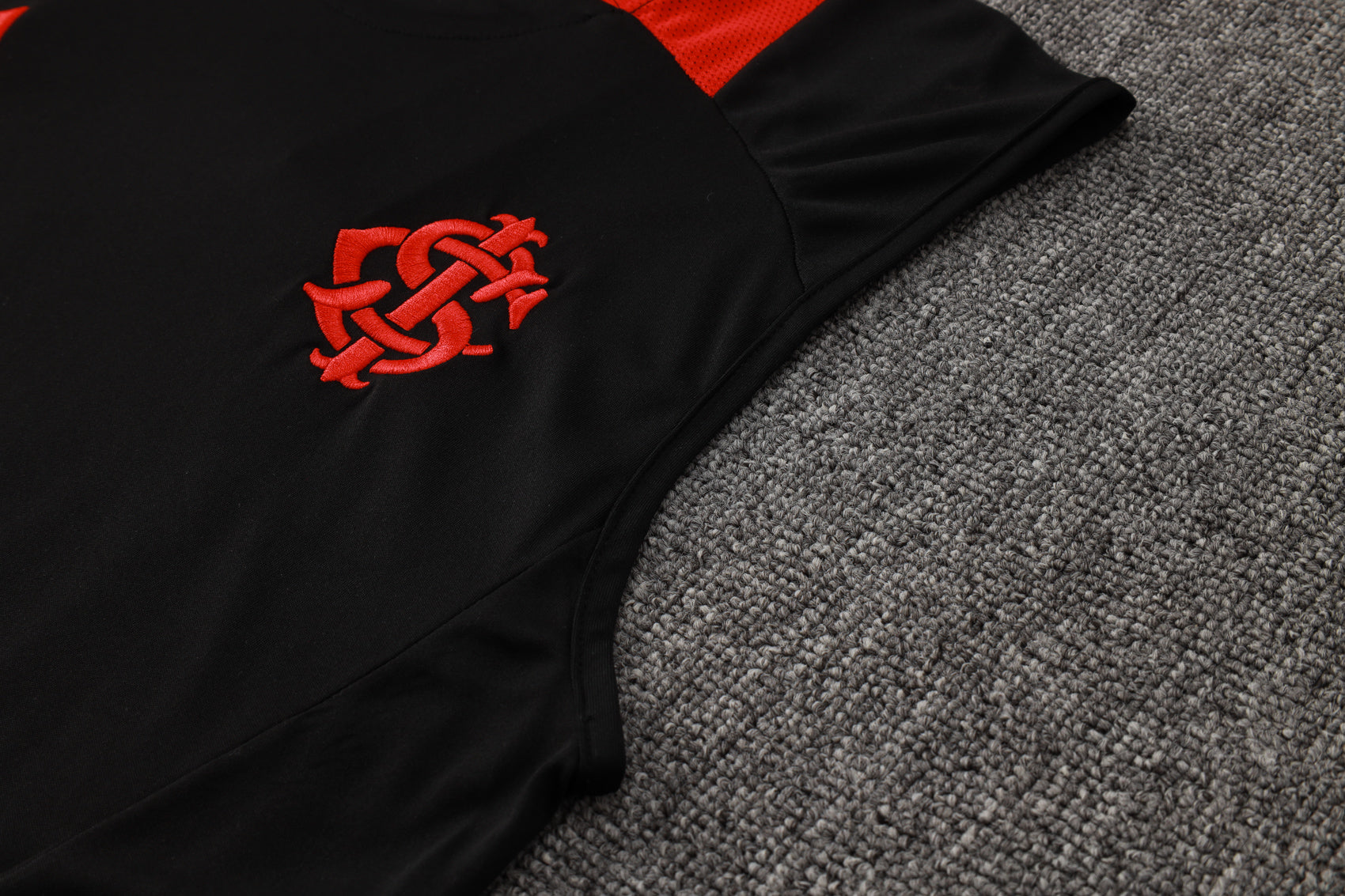 KIT DE TREINO CAMISETA INTERNACIONAL BLACK 25/26
