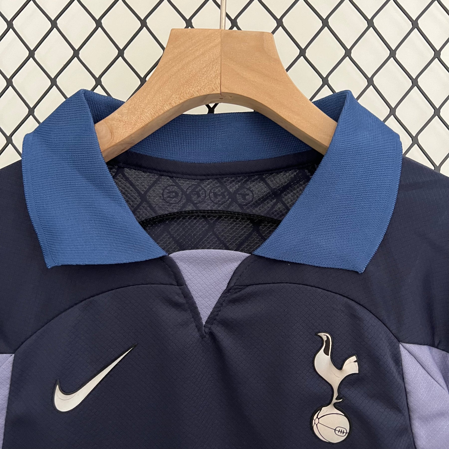 KIT-INFANTIL TOTTENHAM AWAY 23/24