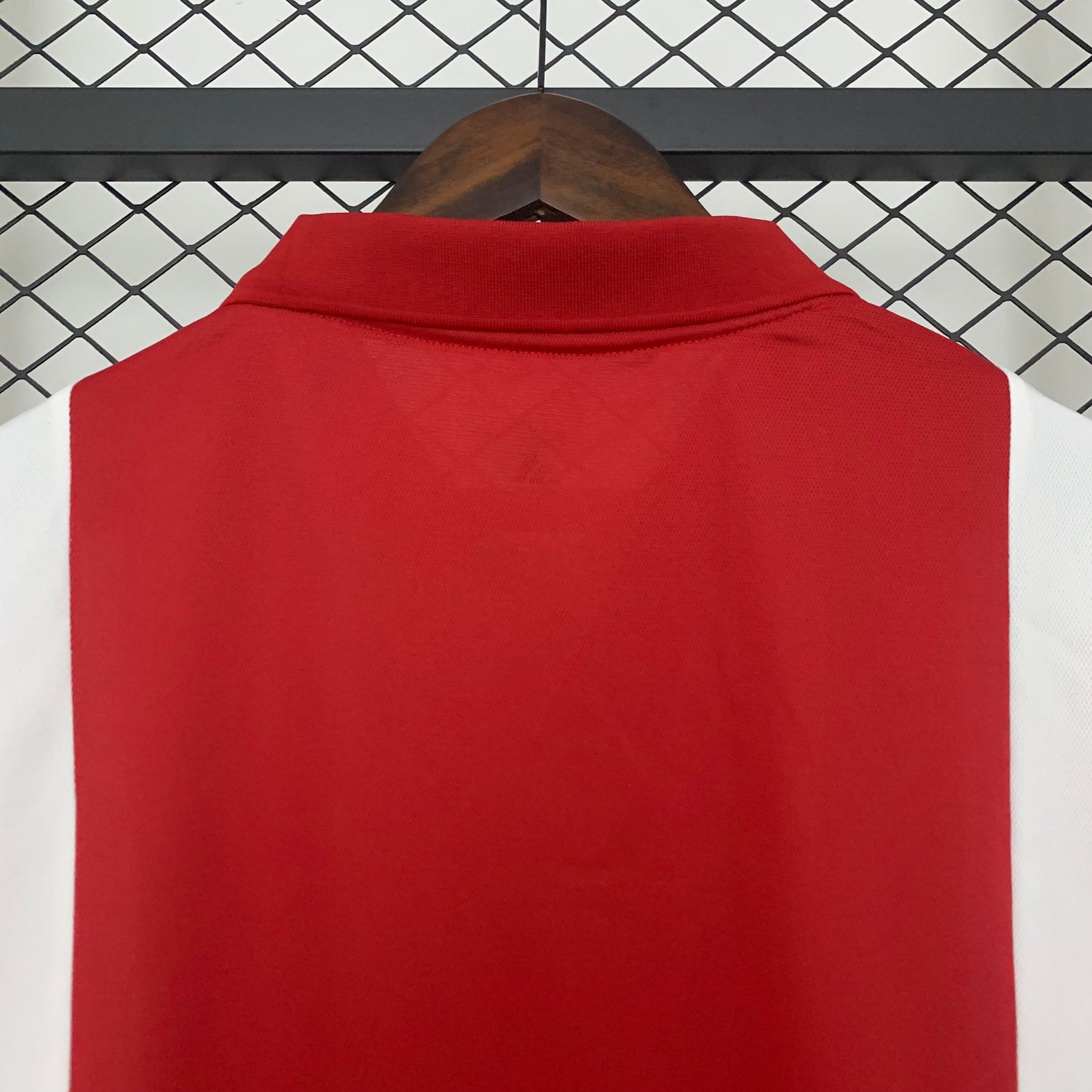 CAMISA AJAX EDIÇÃO COMEMORATIVA 25/26