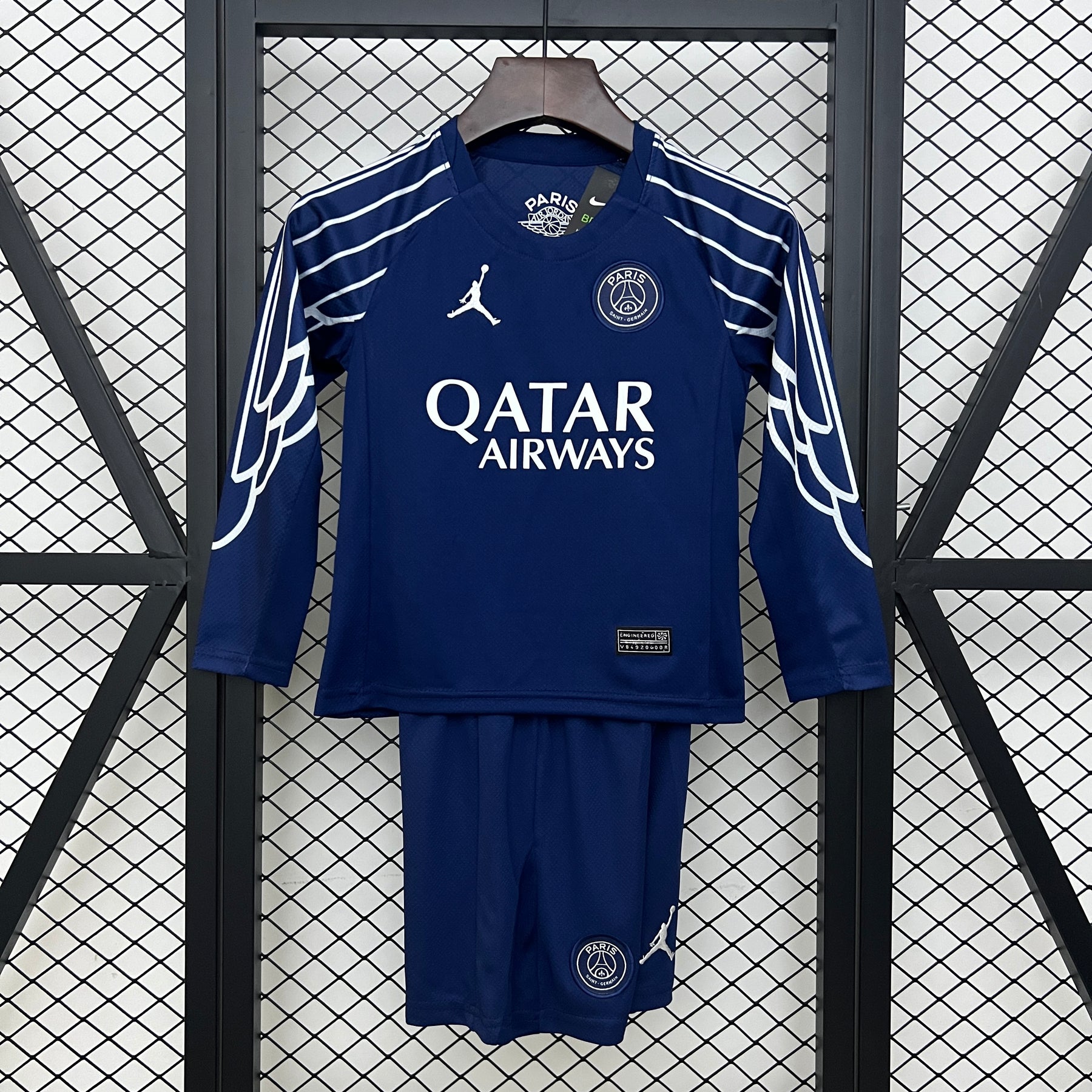 KIT INFANTIL MANGA LONGA PSG FOURTH 24/25