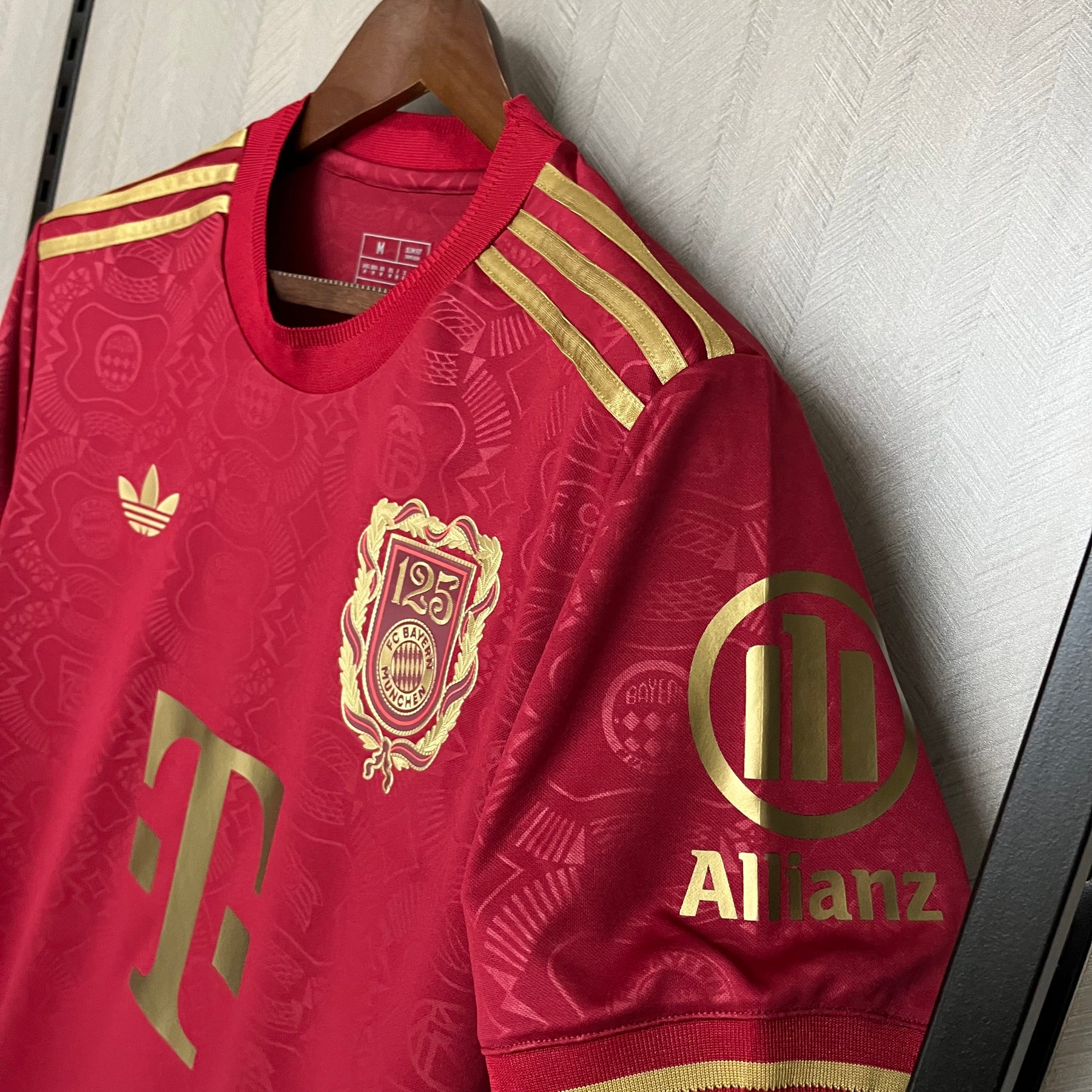 CAMISA BAYERN DE MUNICH EDIÇÃO ESPECIAL 25/26