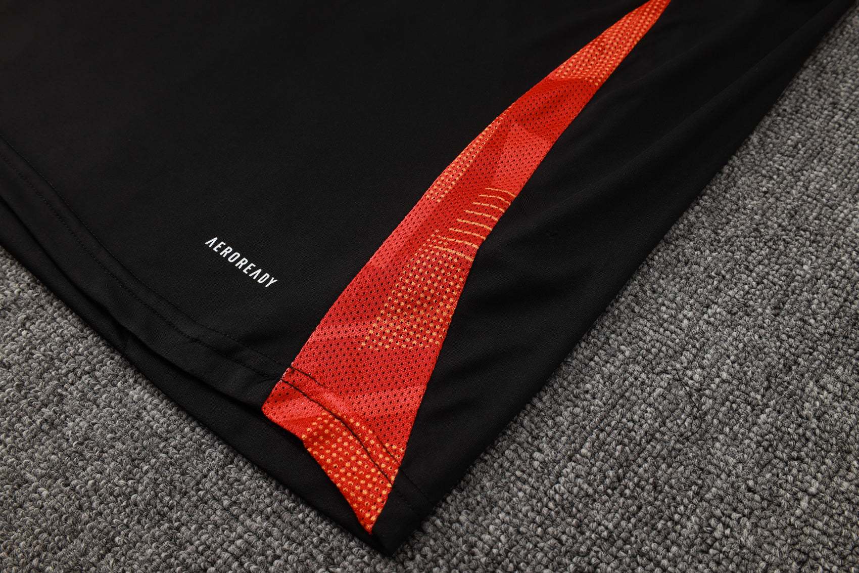 KIT DE TREINO INTERNACIONAL BLACK 25/26