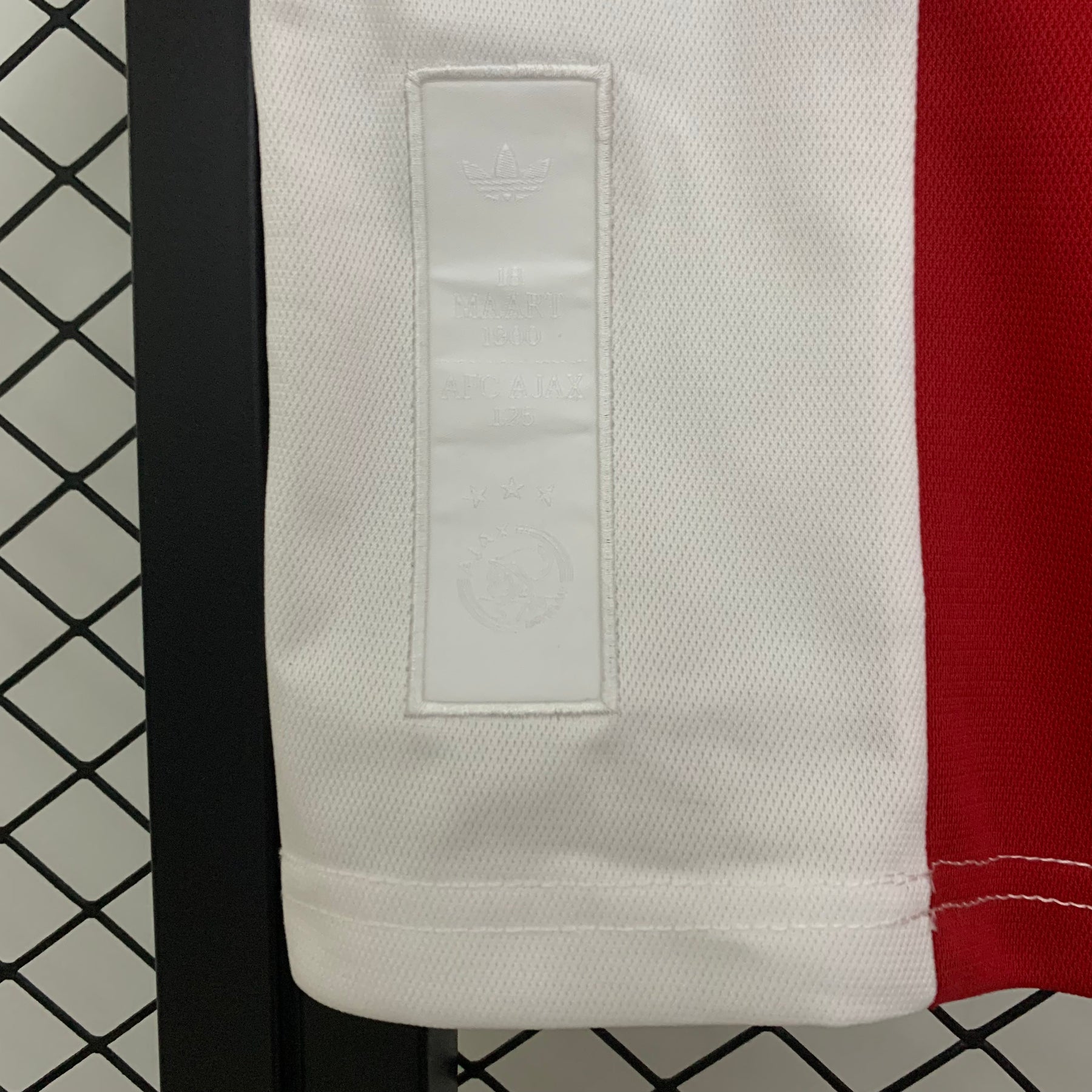 CAMISA AJAX EDIÇÃO COMEMORATIVA 25/26