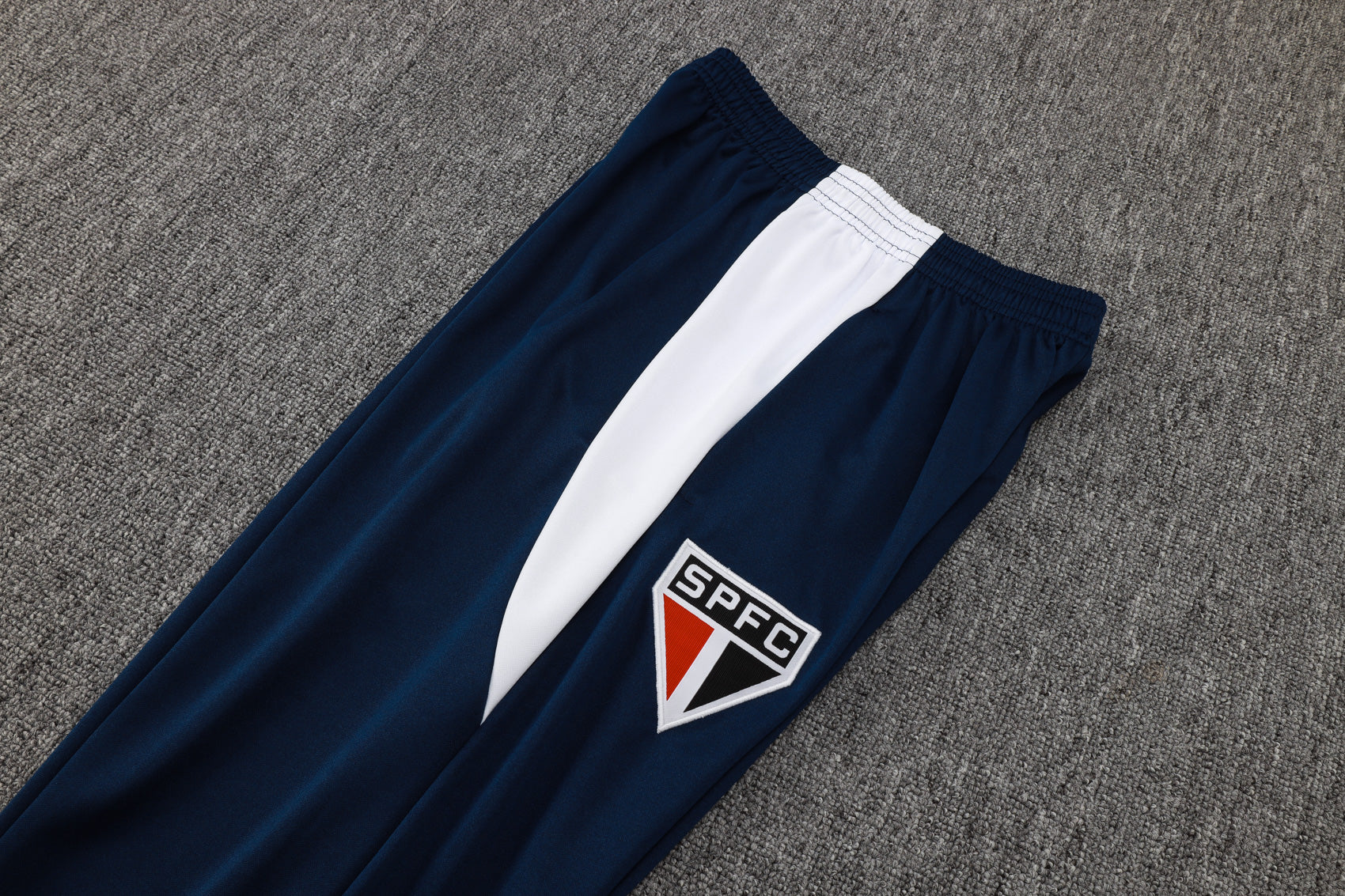 CONJUNTO DE TREINO SÃO PAULO WHITE 24/25