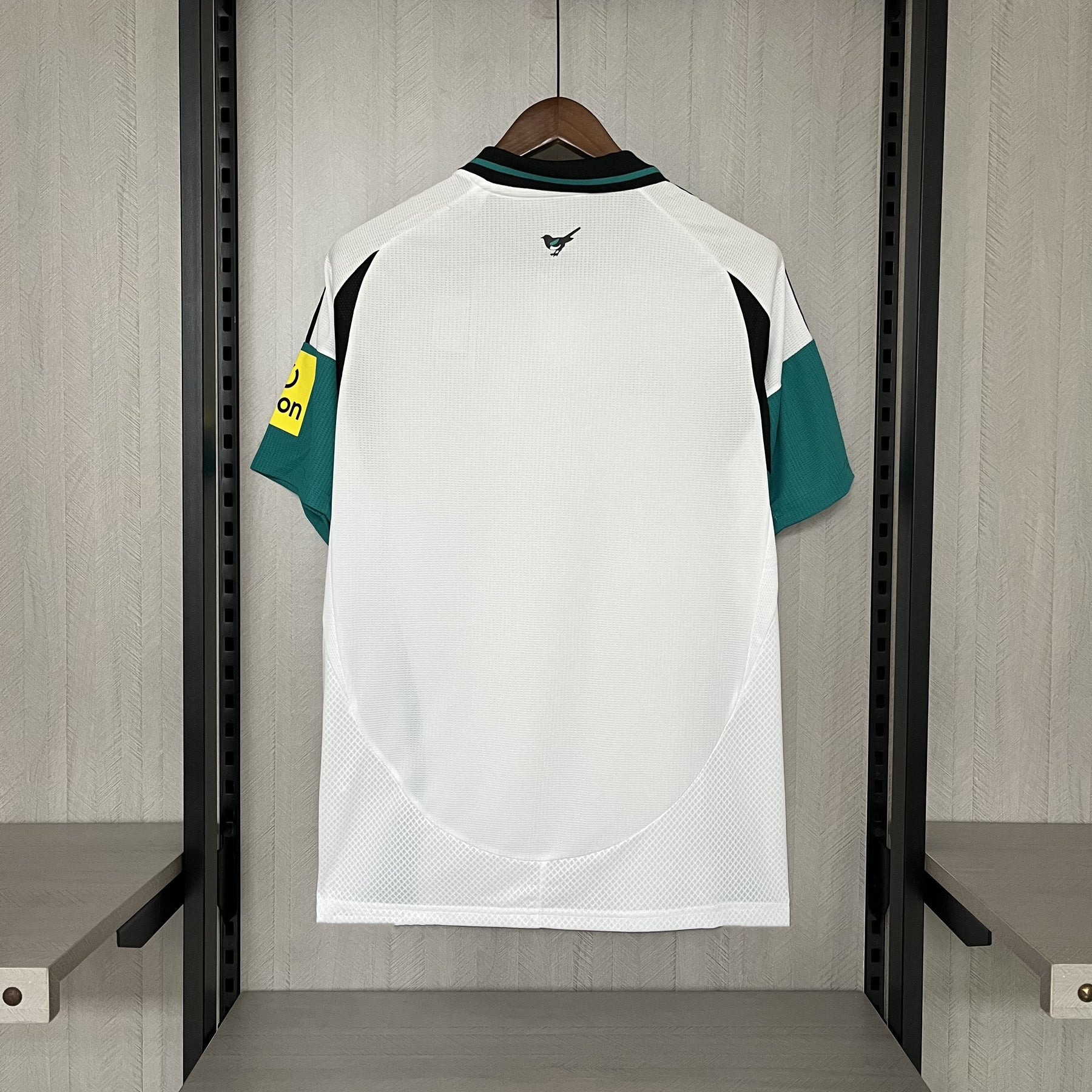 CAMISA NEWCASTLE AWAY 24/25