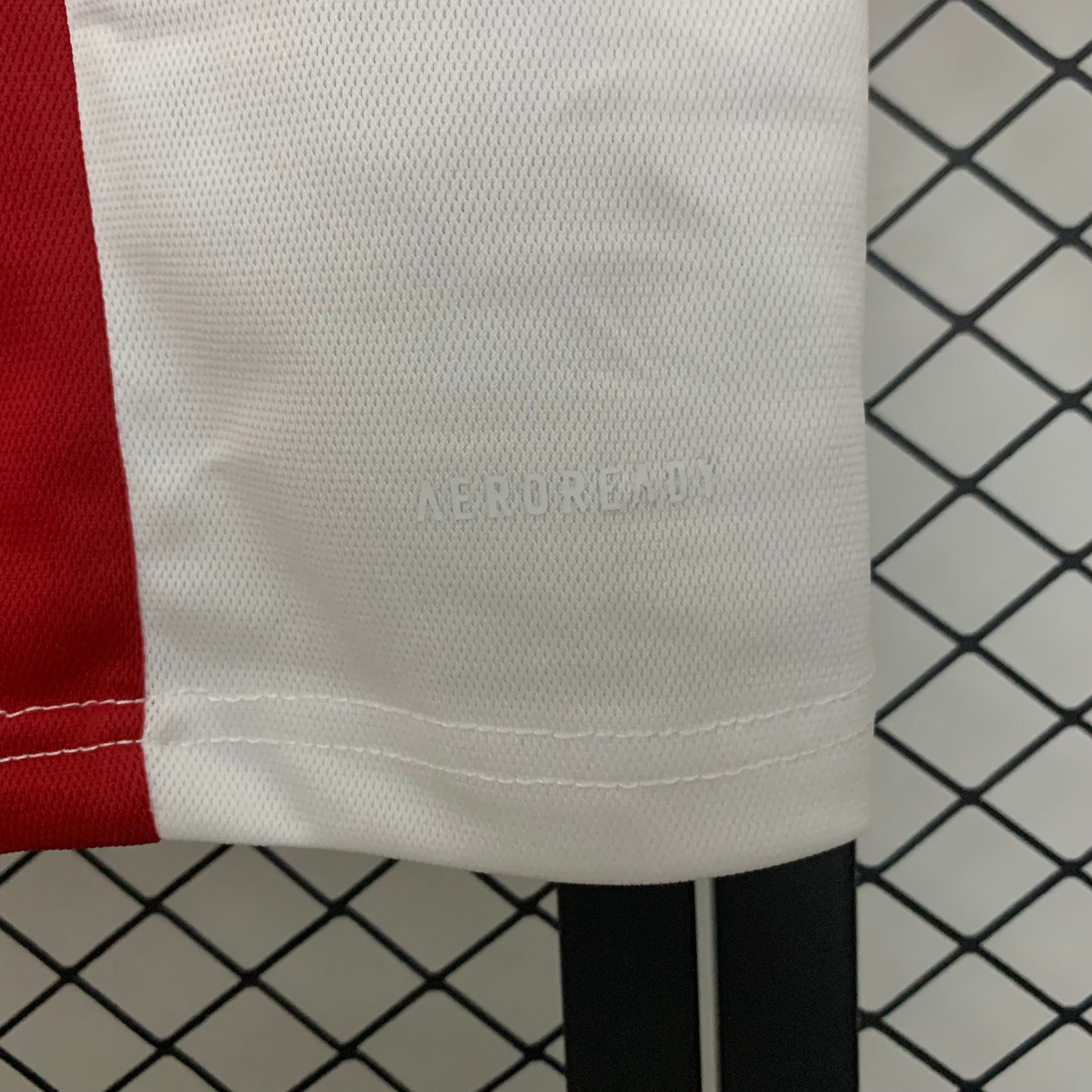 CAMISA AJAX EDIÇÃO COMEMORATIVA 25/26