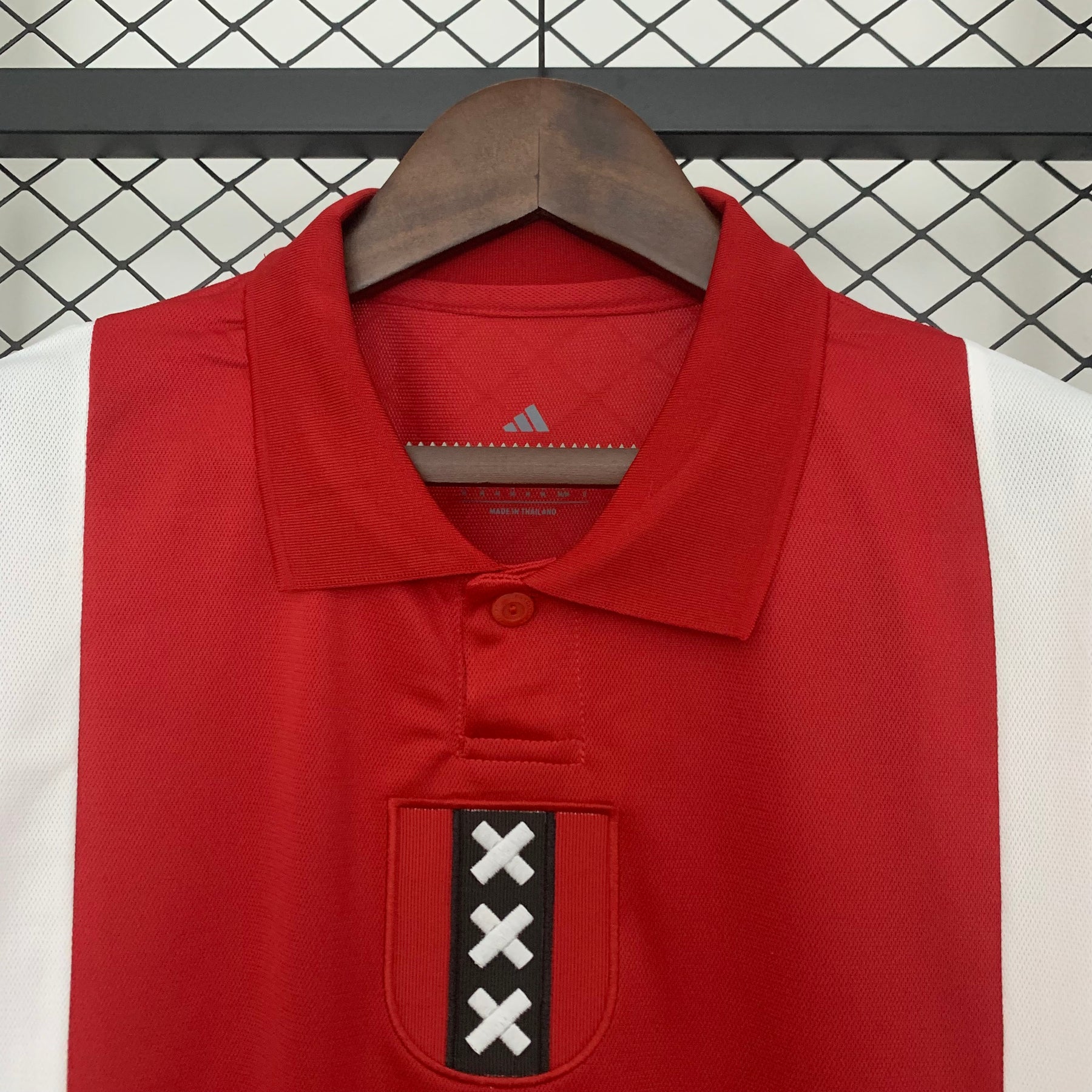 CAMISA AJAX EDIÇÃO COMEMORATIVA 25/26