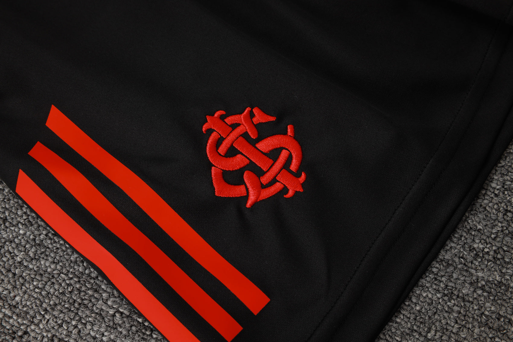 KIT DE TREINO CAMISETA INTERNACIONAL BLACK 25/26