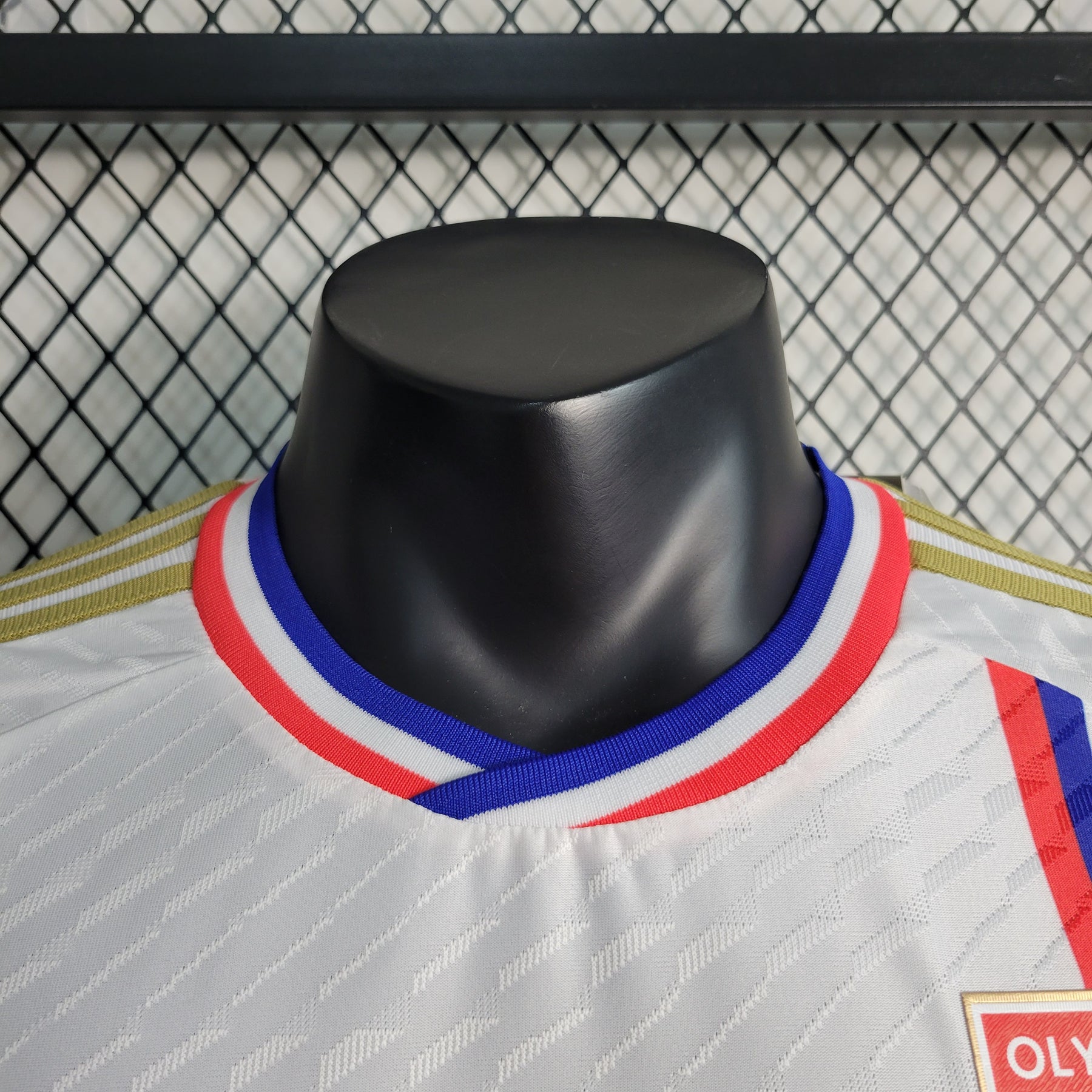 CAMISA LYON VERSÃO JOGADOR HOME 23/24