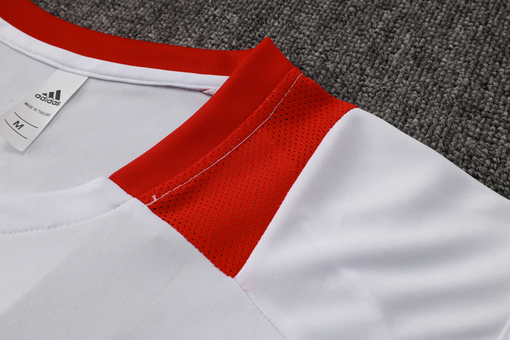 KIT DE TREINO CAMISETA INTERNACIONAL WHITE 25/26