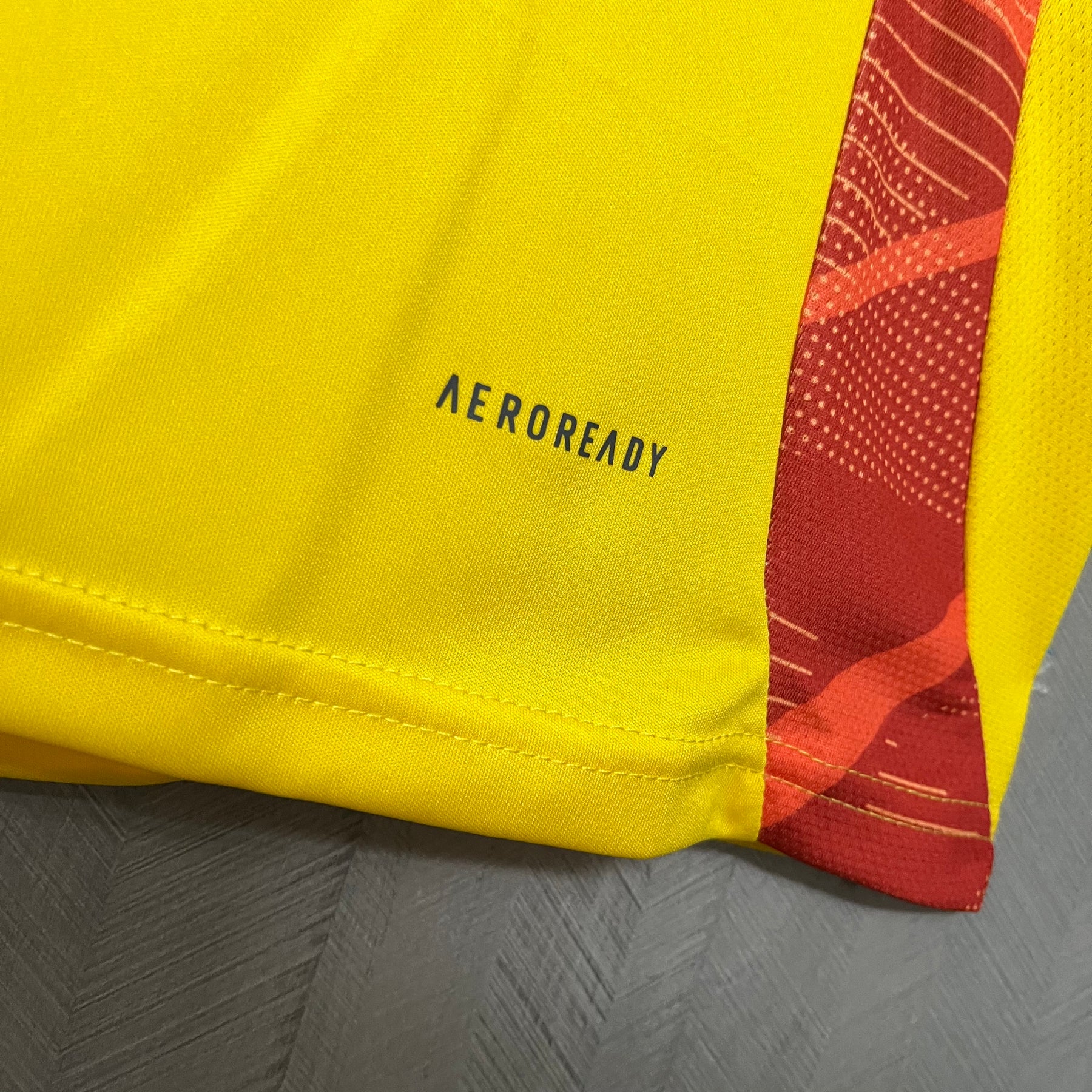 CAMISA ATLÉTICO MINEIRO TREINO YELLOW 25/26