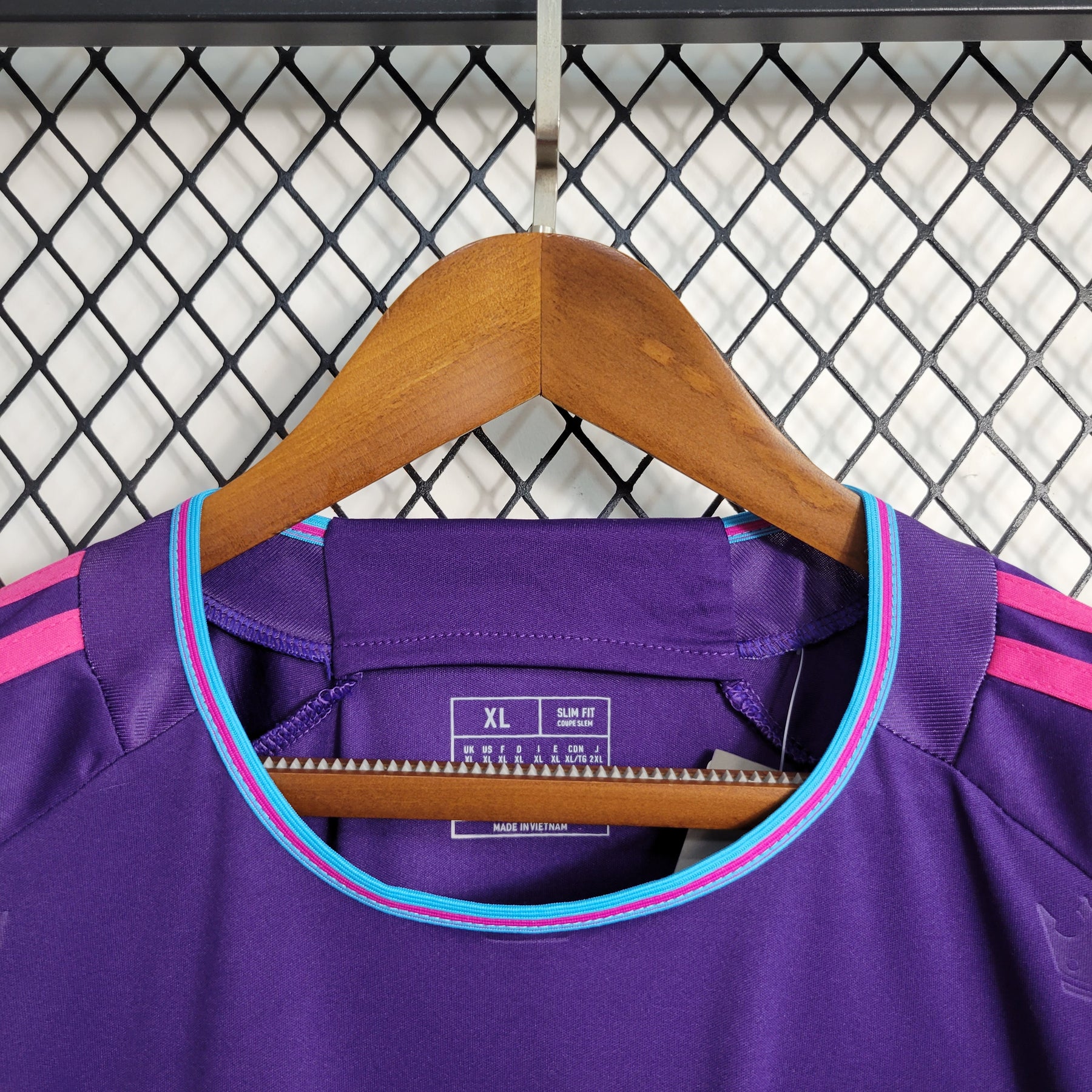 CAMISA CHARLOTTE AWAY 23/24