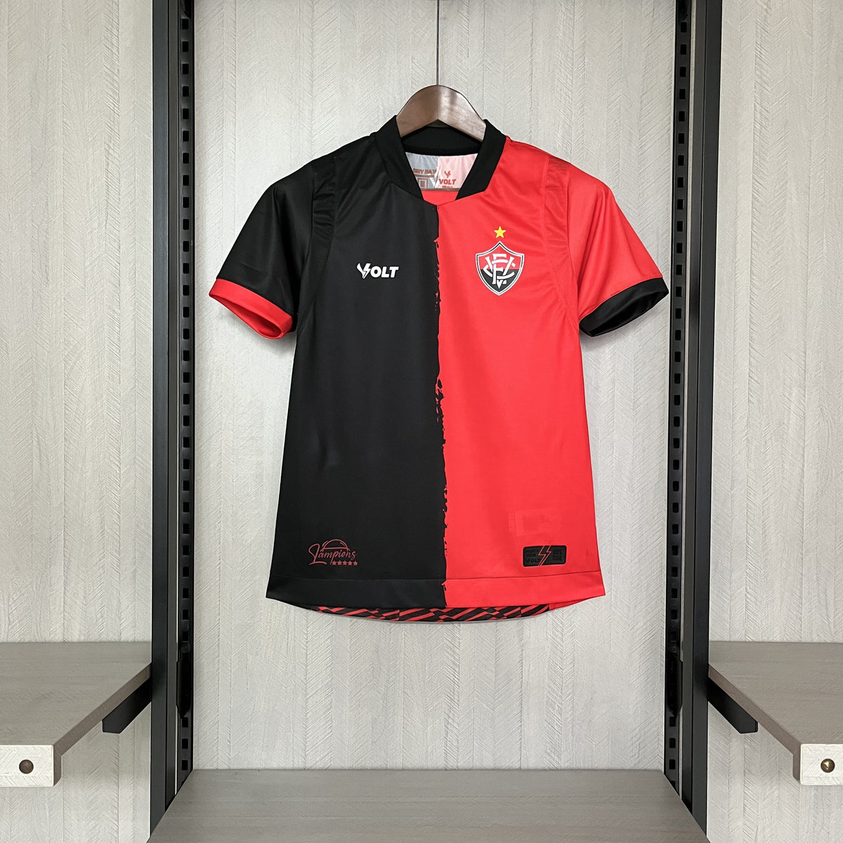 CAMISA FEMININA VITÓRIA EDIÇÃO LIMITADA 25/26