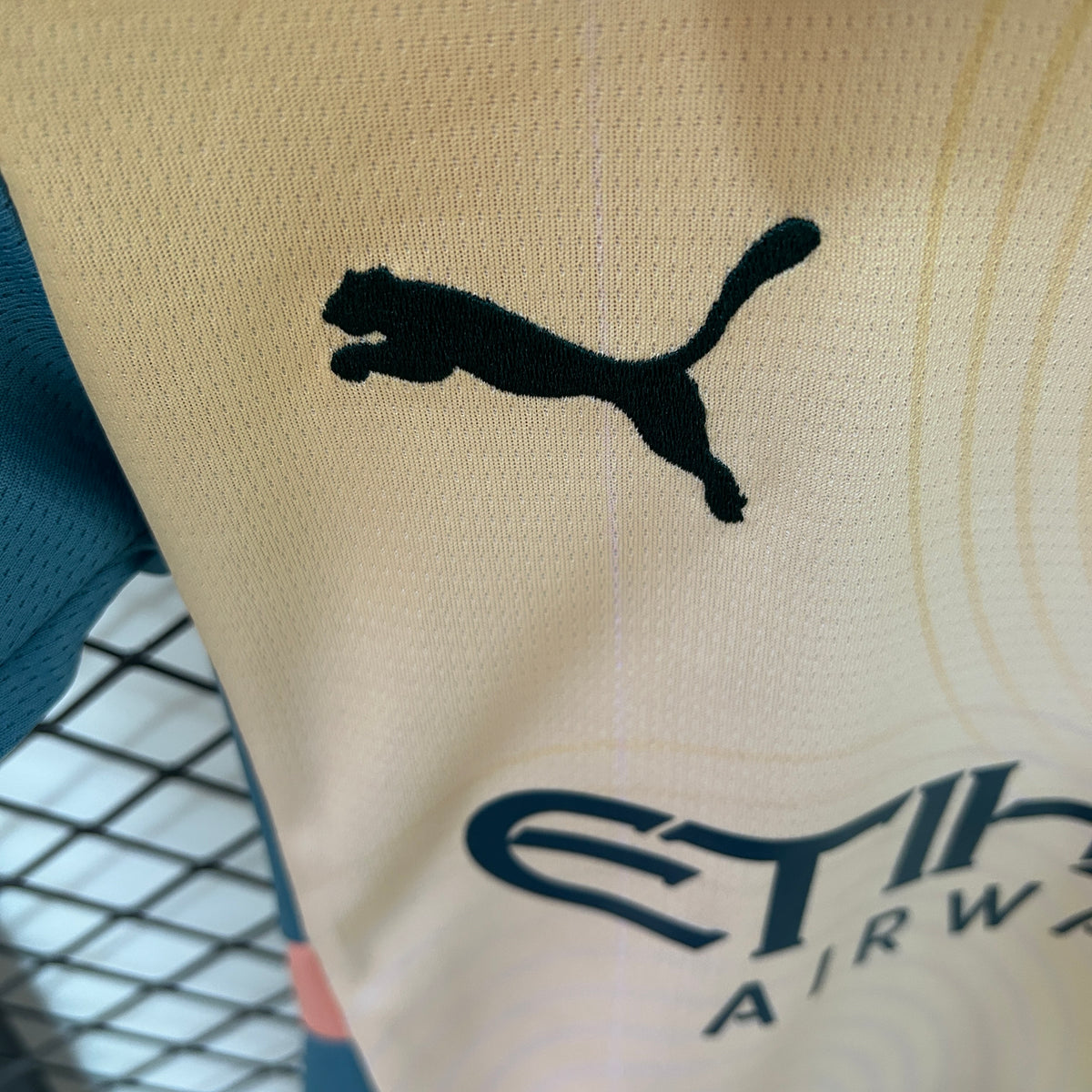 KIT INFANTIL MANCHESTER CITY FOURTH 24/25