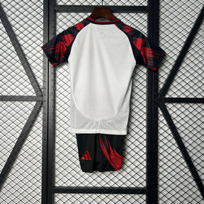 KIT INFANTIL FLAMENGO AWAY 25/26