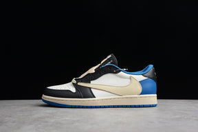 CAMISA TOTTENHAM X TRAVIS SCOTT DUNK LOW FRAGMENT