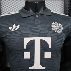 CAMISA BAYERN DE MUNICH VERSÃO JOGADOR FOURTH 24/25