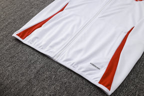 CONJUNTO DE TREINO INTERNACIONAL M2 WHITE 25/26