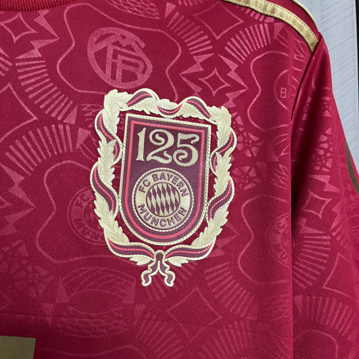 CAMISA BAYERN DE MUNICH EDIÇÃO ESPECIAL 25/26