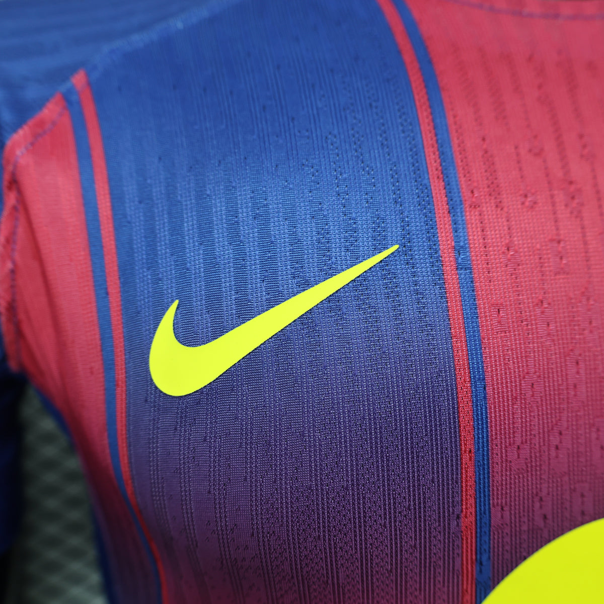 CAMISA BARCELONA VERSÃO JOGADOR HOME 25/26