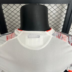 CAMISA BAYERN DE MUNICH VERSÃO JOGADOR AWAY 25/26
