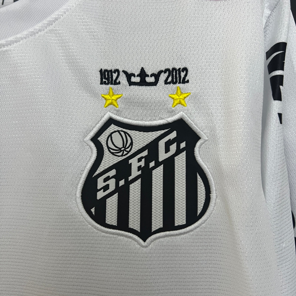 CAMISA SANTOS RETRÔ MANGA LONGA HOME 2011/12