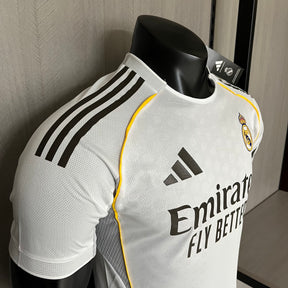 CAMISA REAL MADRID VERSÃO JOGADOR HOME 25/26
