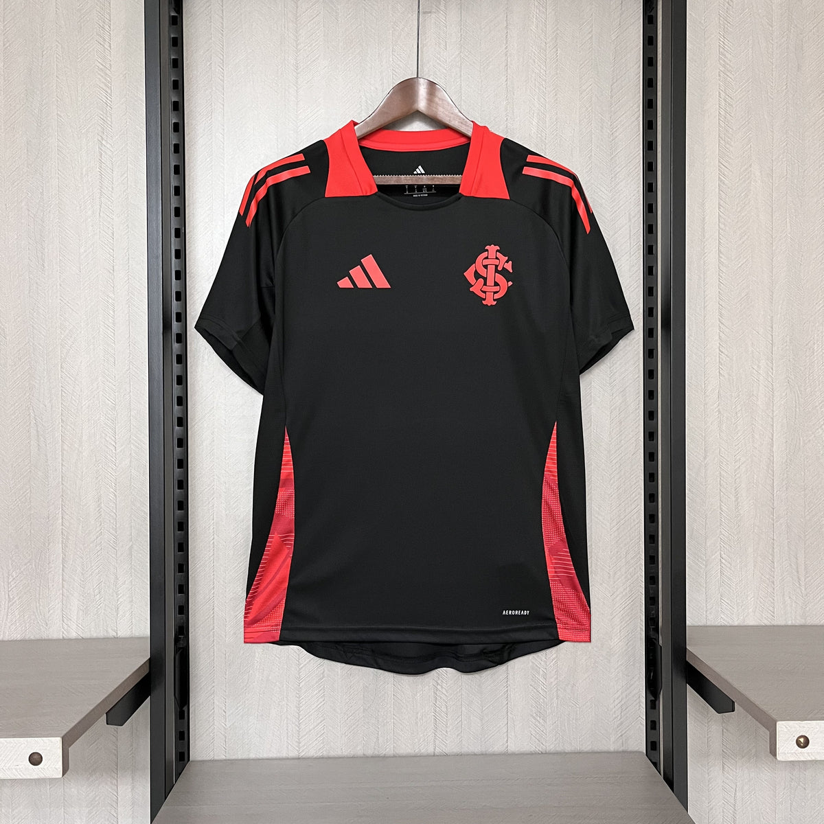 CAMISA INTERNACIONAL TREINO BLACK 25/26